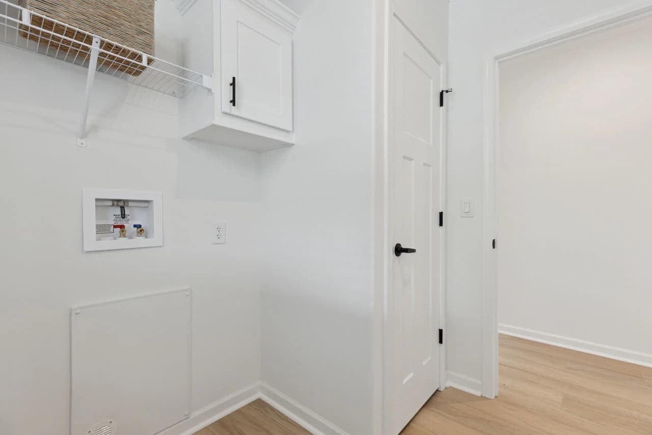 Silver springs 5044a bal harbour interior home features