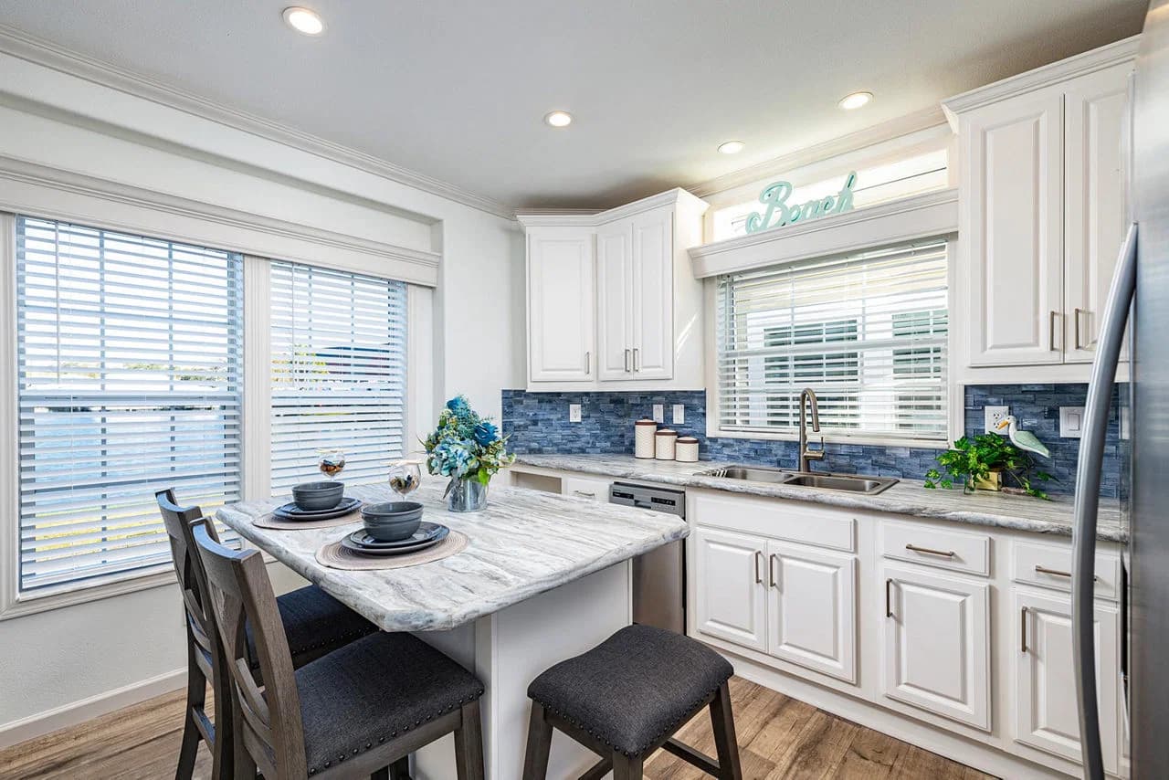 Palm bay 2641b kitchen home features