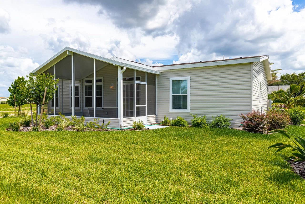 Silver springs 5351 exterior and elevation home features