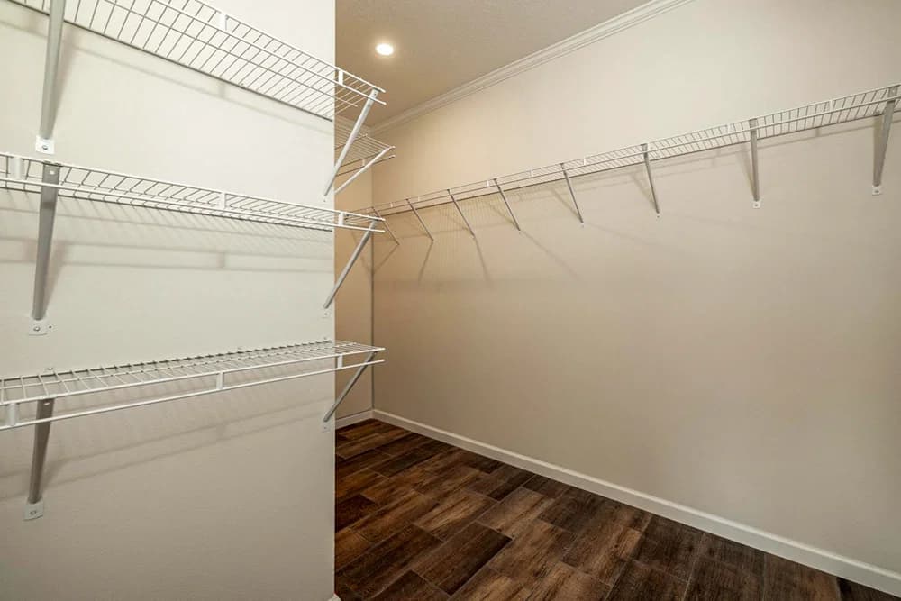 Tifton interior home features