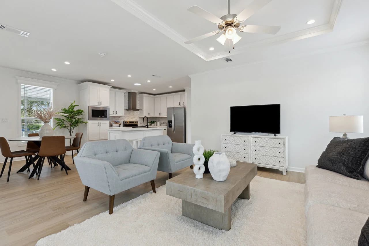 Silver springs 5044a bal harbour interior home features