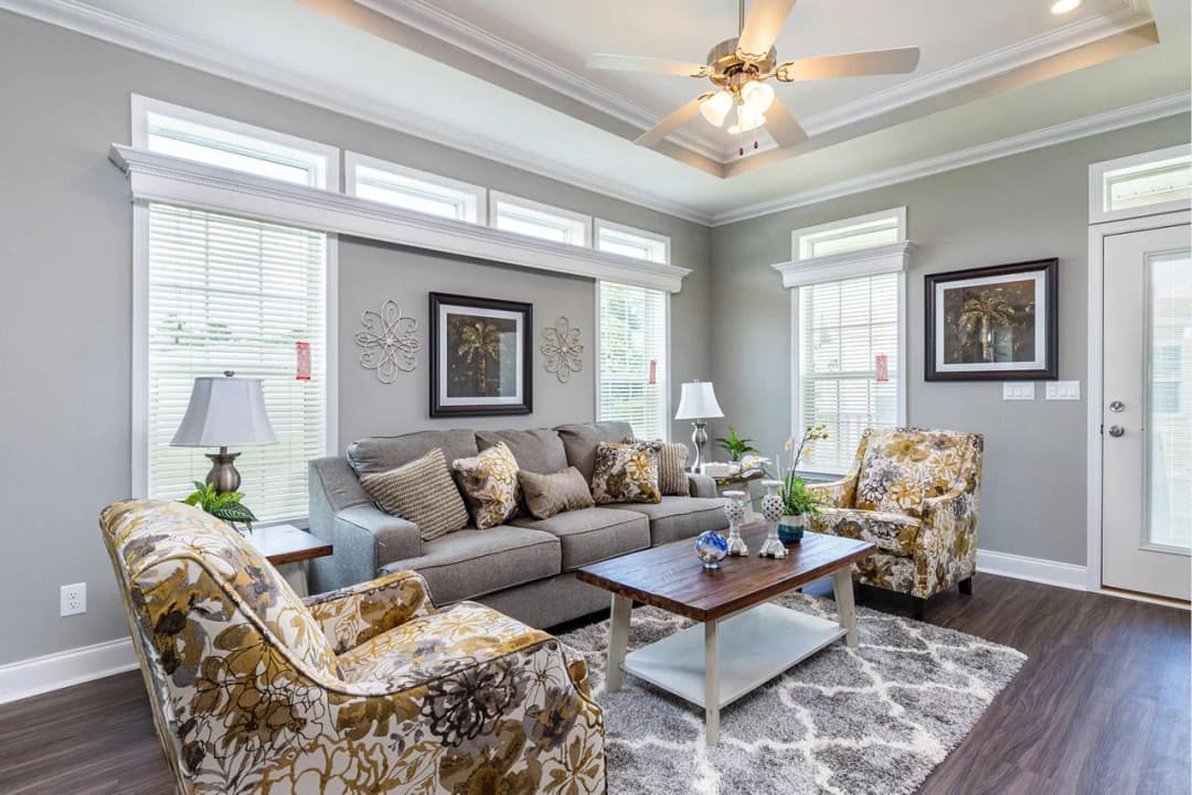 Silver springs 5077 interior home features