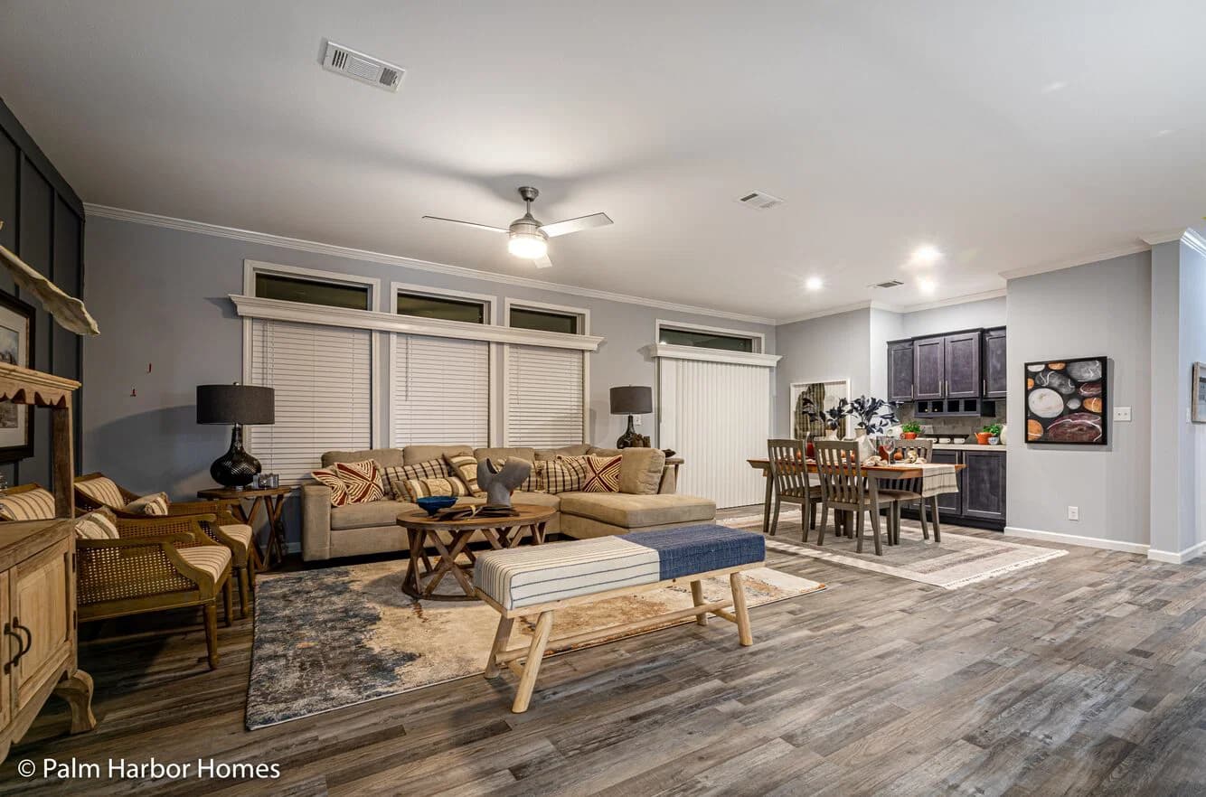 Malibu 30603b interior home features
