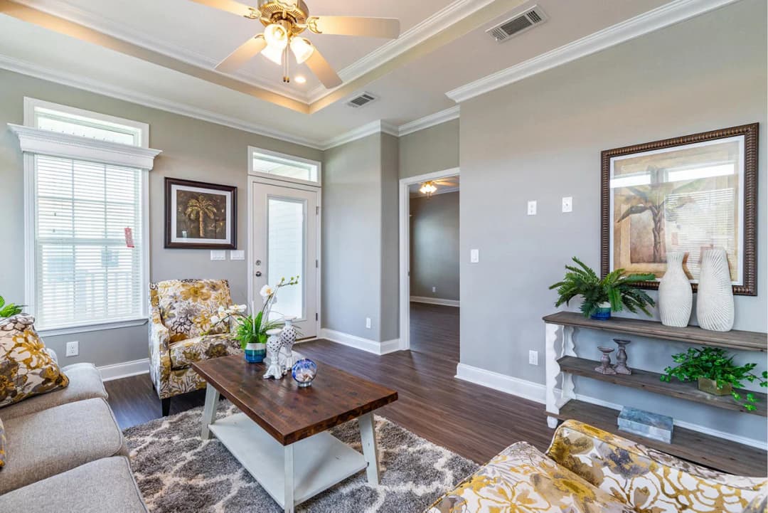 Silver springs 5077 interior home features