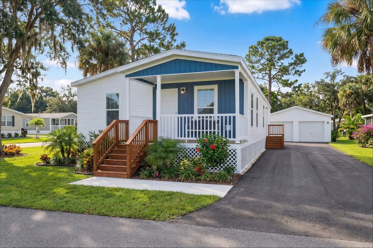 Key largo 2854h32g01 exterior home features