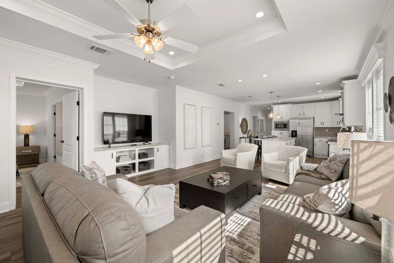 Silver springs 5320 interior home features
