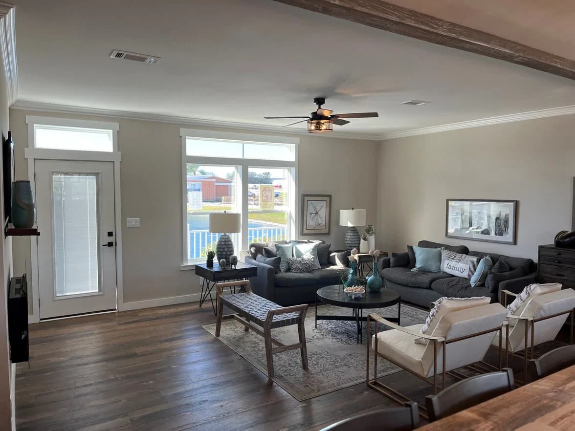 Easton farmhouse 30683a interior home features
