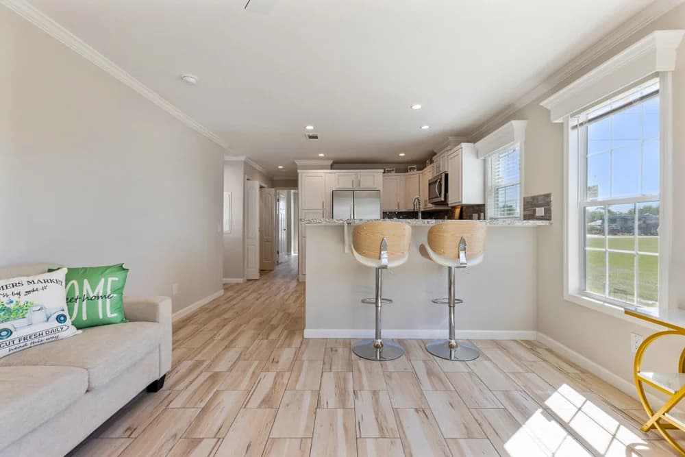 Bigbee interior home features
