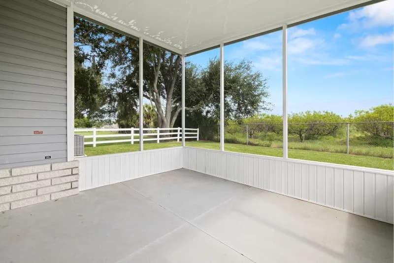 Champion community 2444437 exterior home features