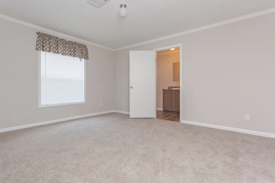 Bayport bedroom home features