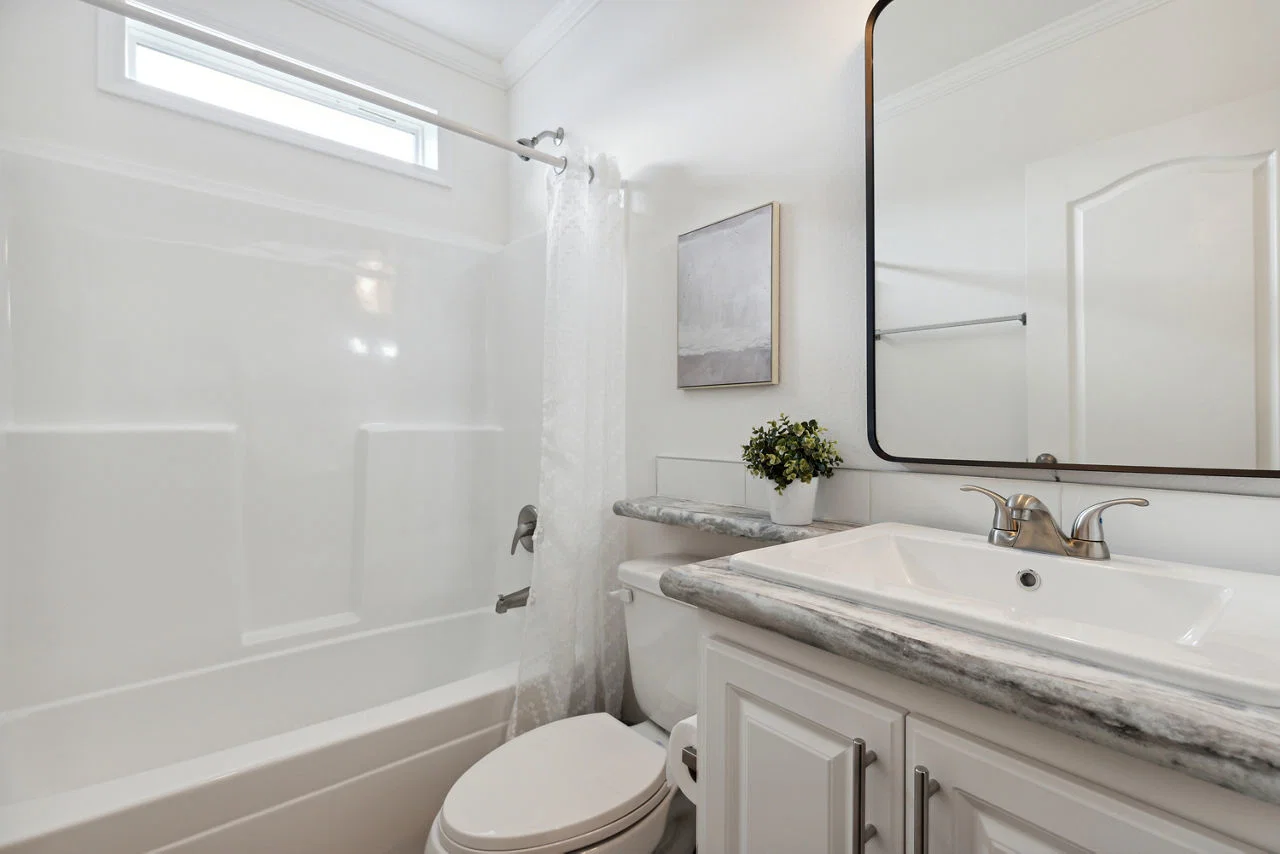 Silver springs 5029 bathroom home features