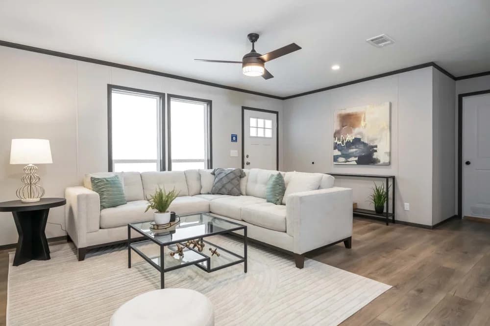Amory interior home features