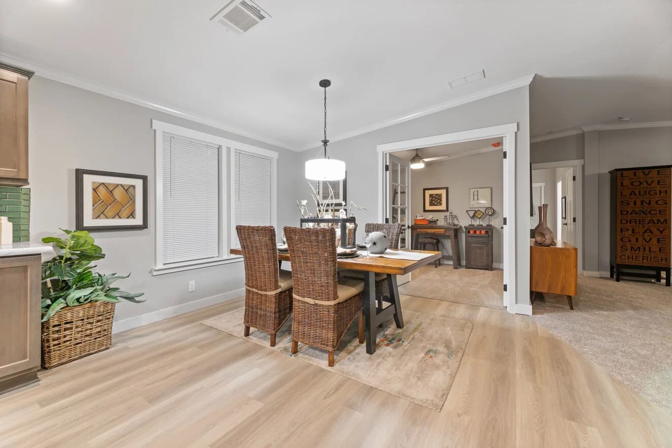 Pelican bay ii 30764b interior home features