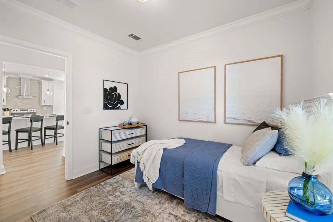 Silver springs 5320 bedroom home features