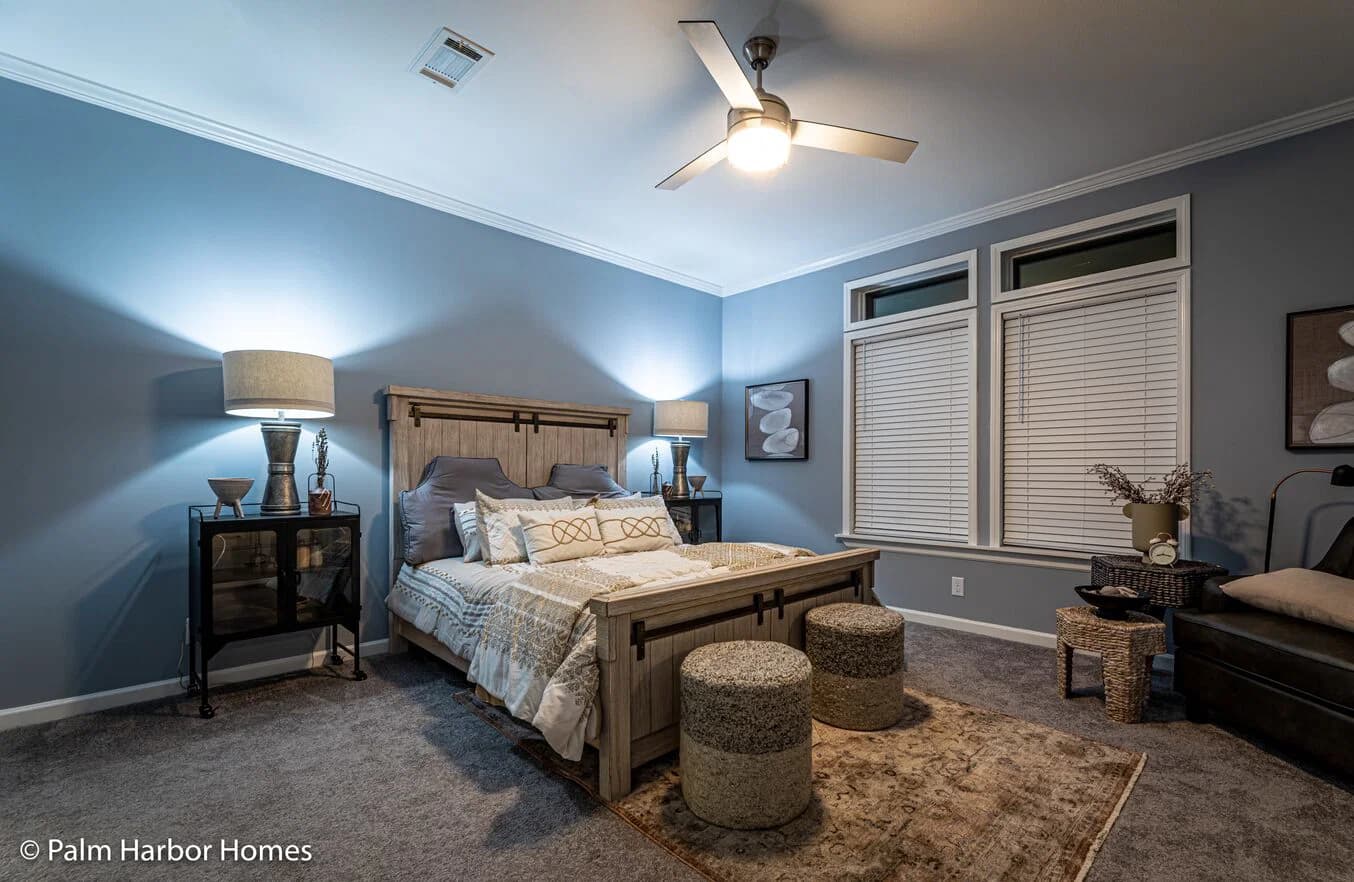 Malibu 30603b bedroom home features