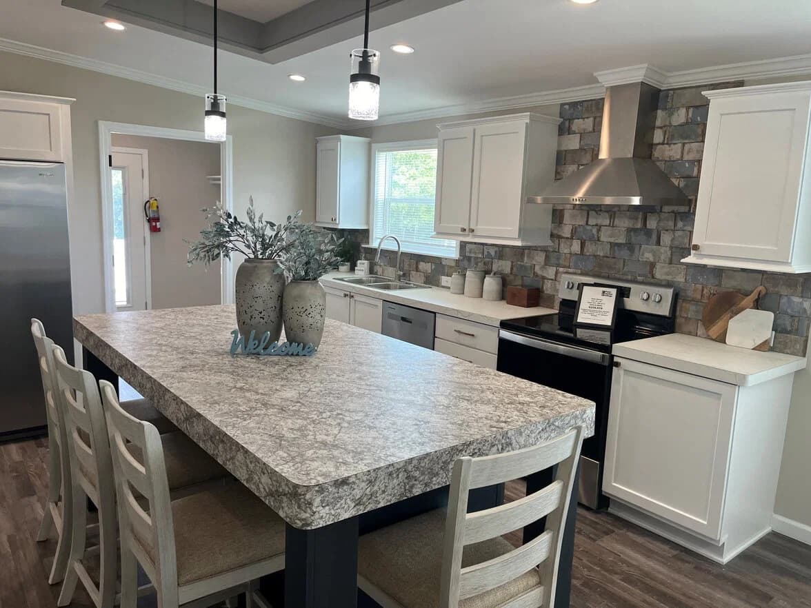 Mckenna 30603b kitchen home features