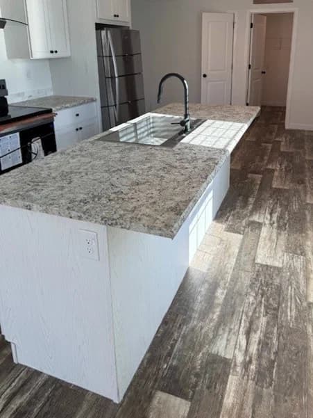 Manley kitchen home features