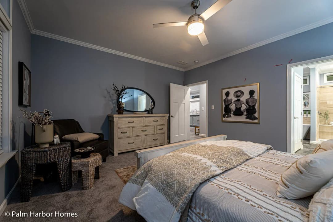 Malibu 30603b bedroom home features