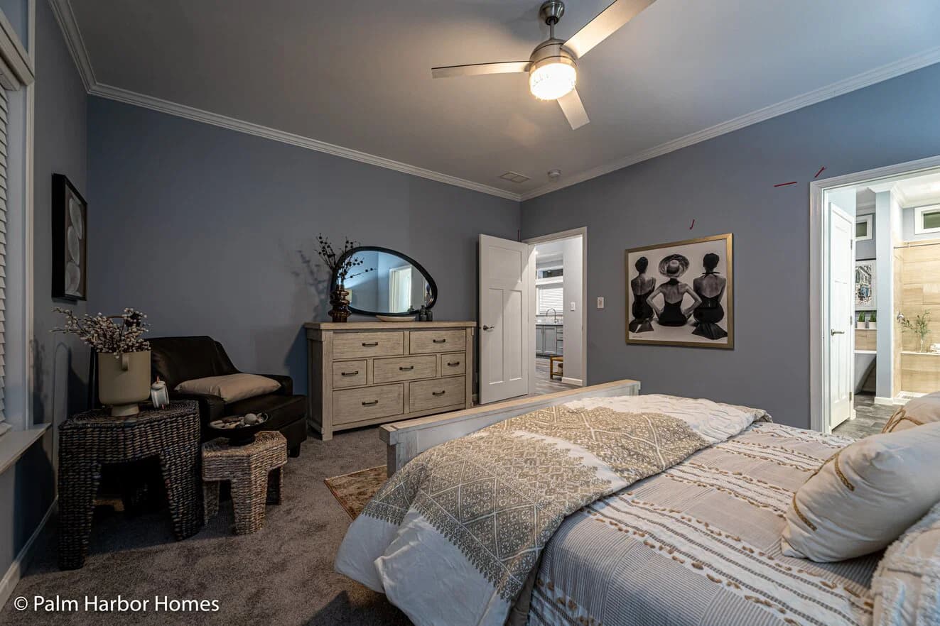 Malibu 30603b bedroom home features
