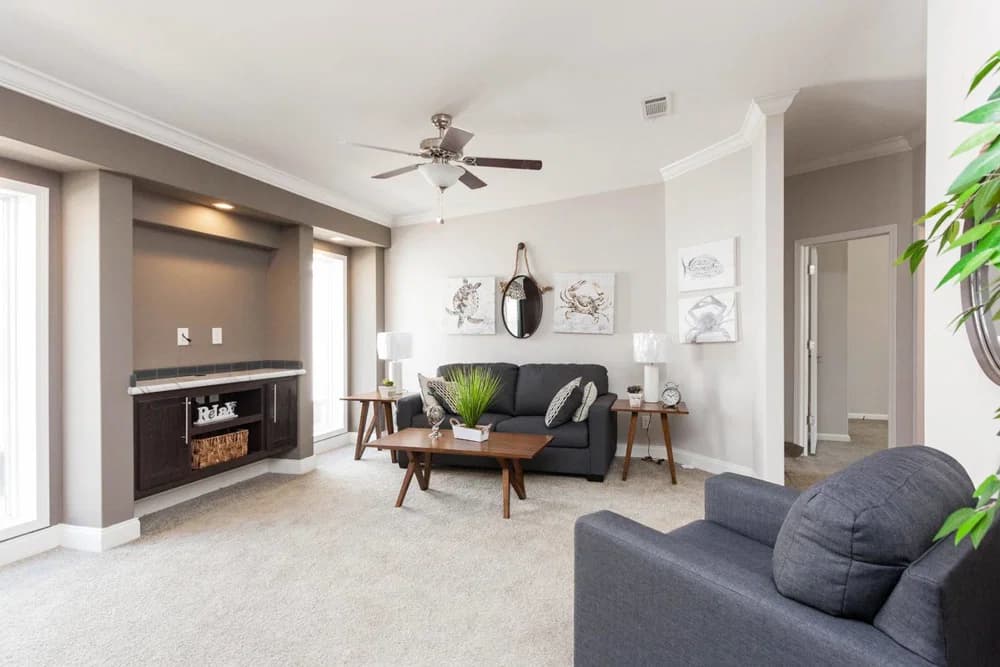 Larsen interior home features