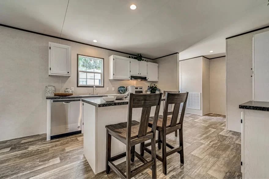 Raiford kitchen home features