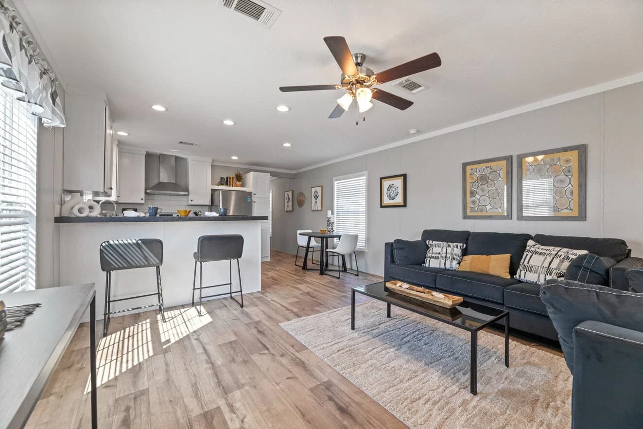The clarke 16762c interior home features