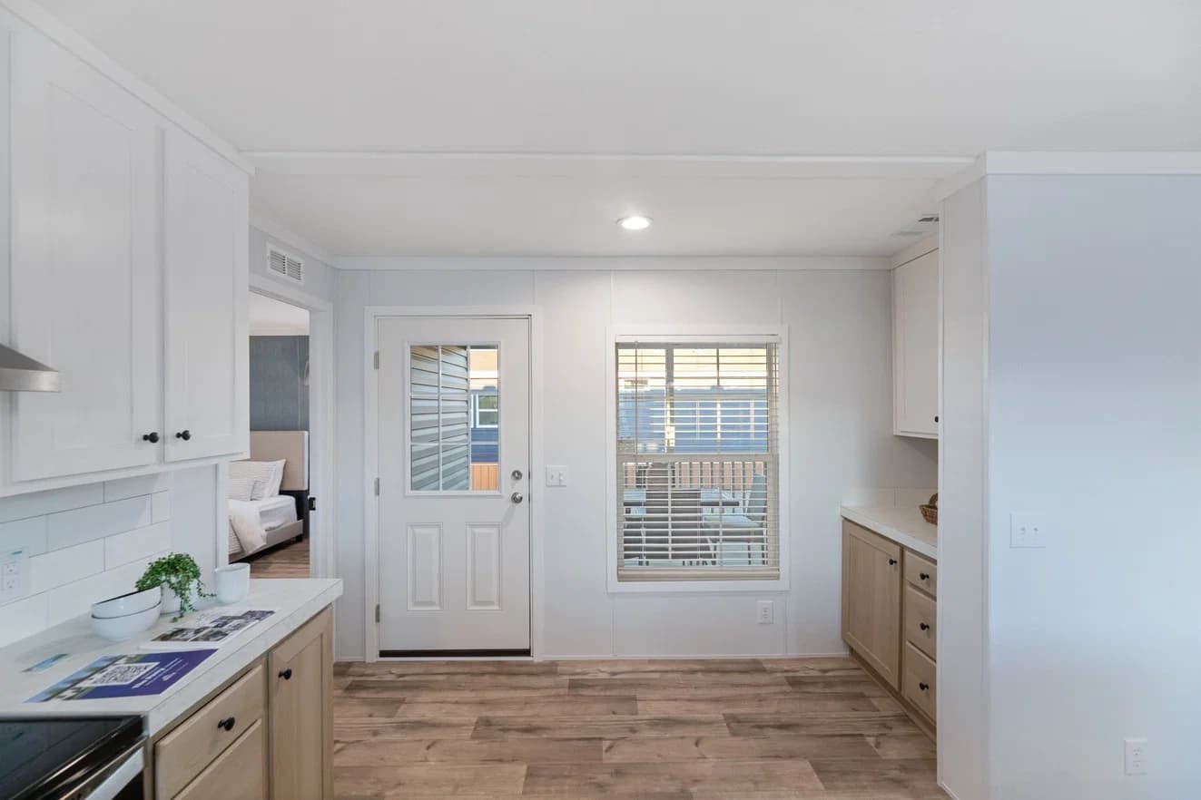 The perry 28764c kitchen home features