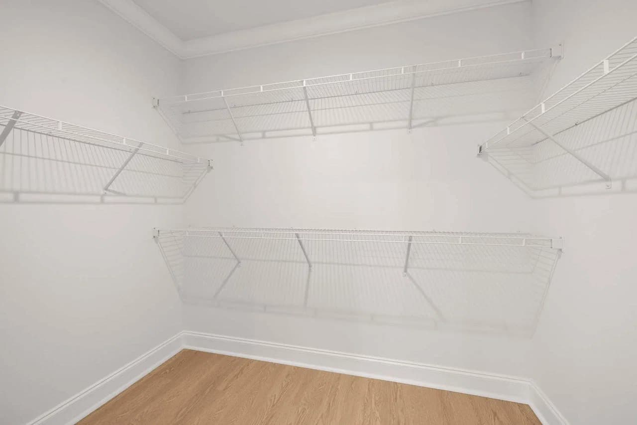 Silver springs 5355 interior home features