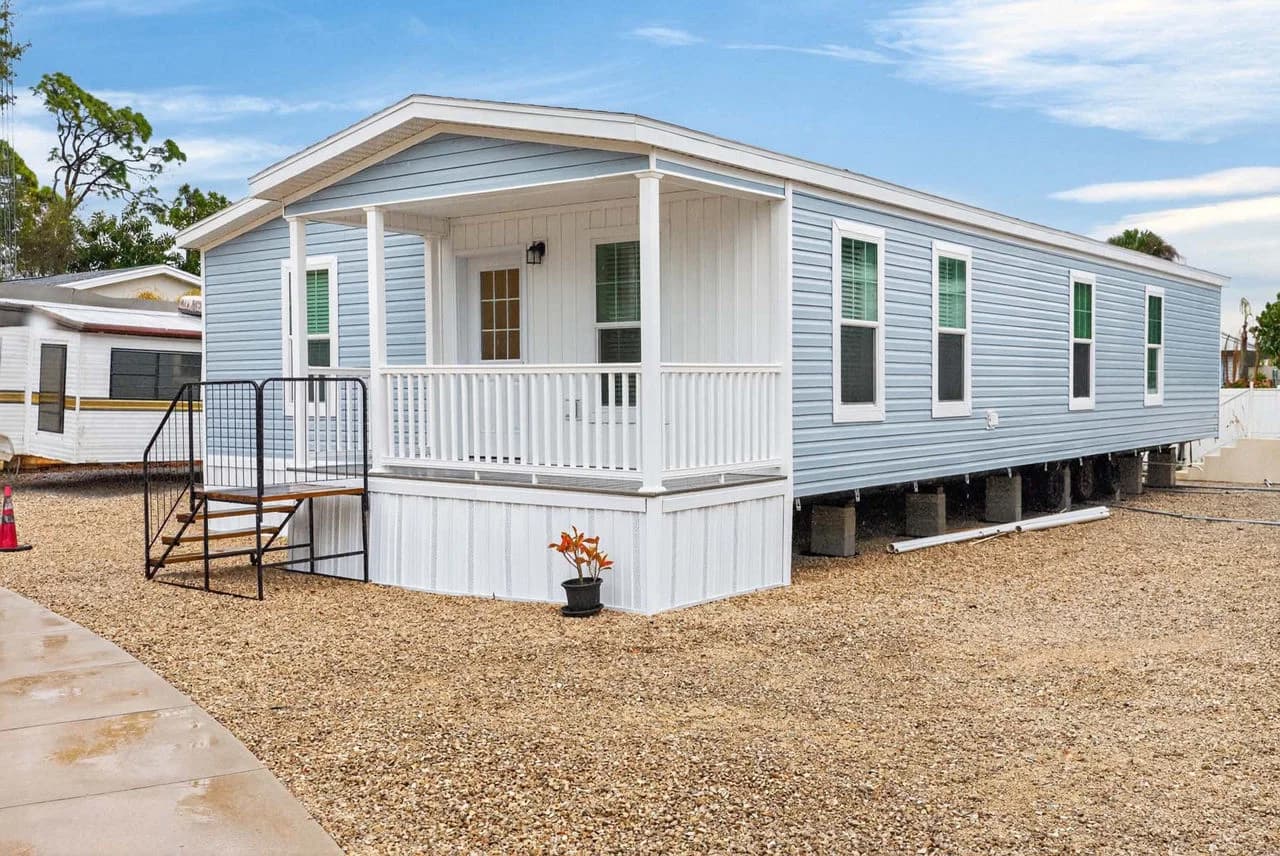 Key largo 2854h32g01 elevation and exterior home features