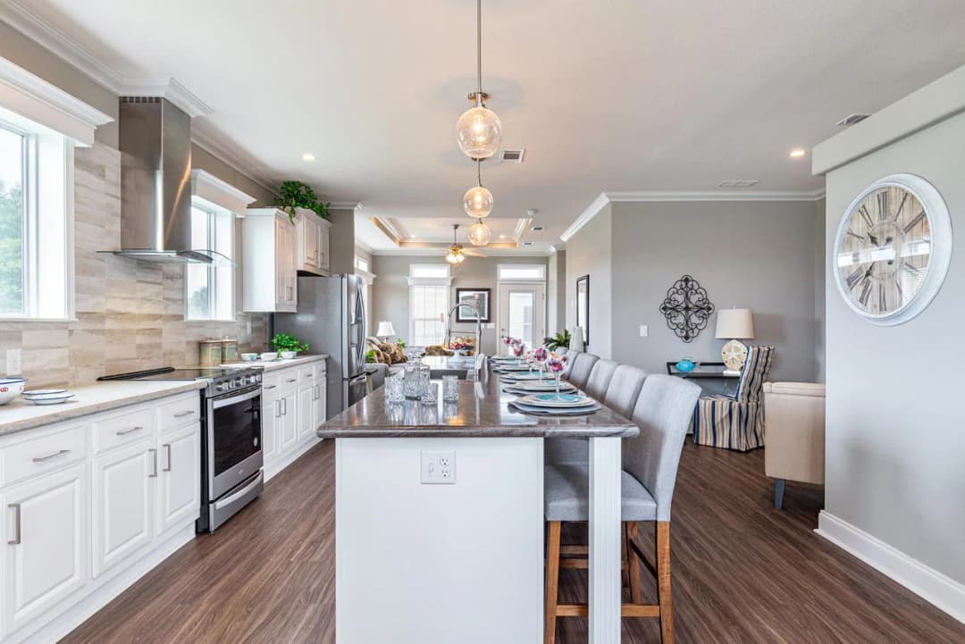 Silver springs 5077 kitchen and hero home features