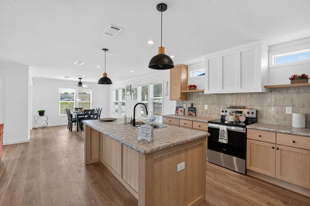 Key largo 2856h32a8g kitchen home features