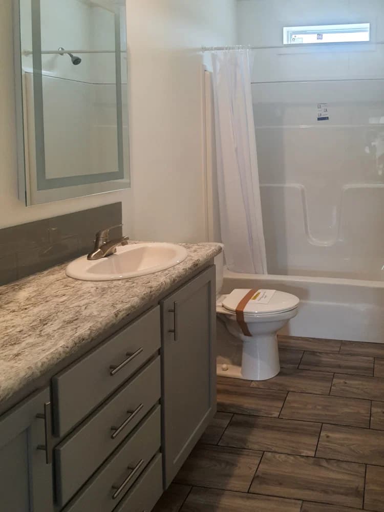 Glenview bathroom home features