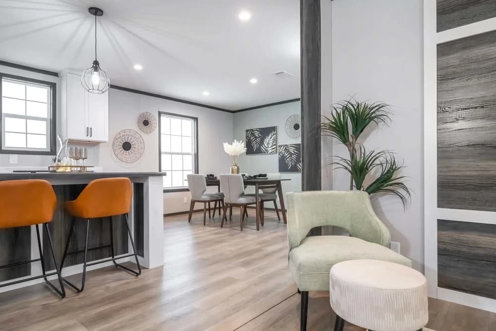 Amory interior home features