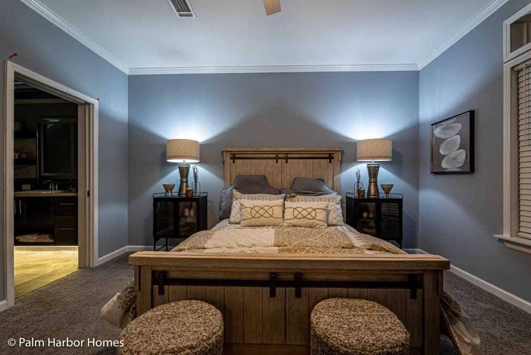 Malibu 30603b bedroom home features