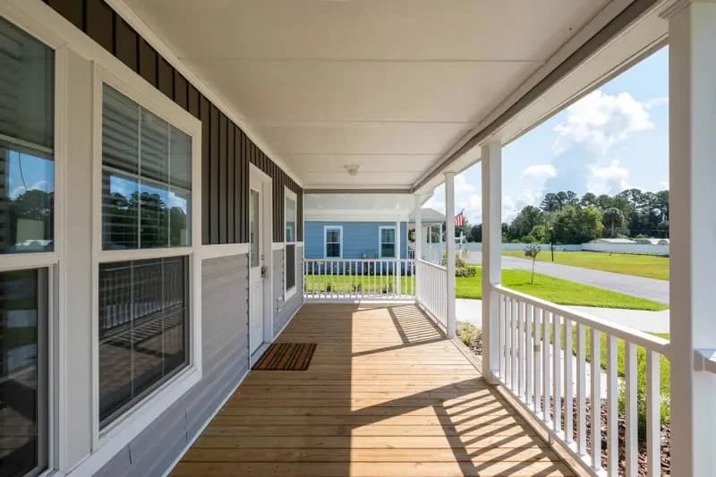 Rutherford exterior home features