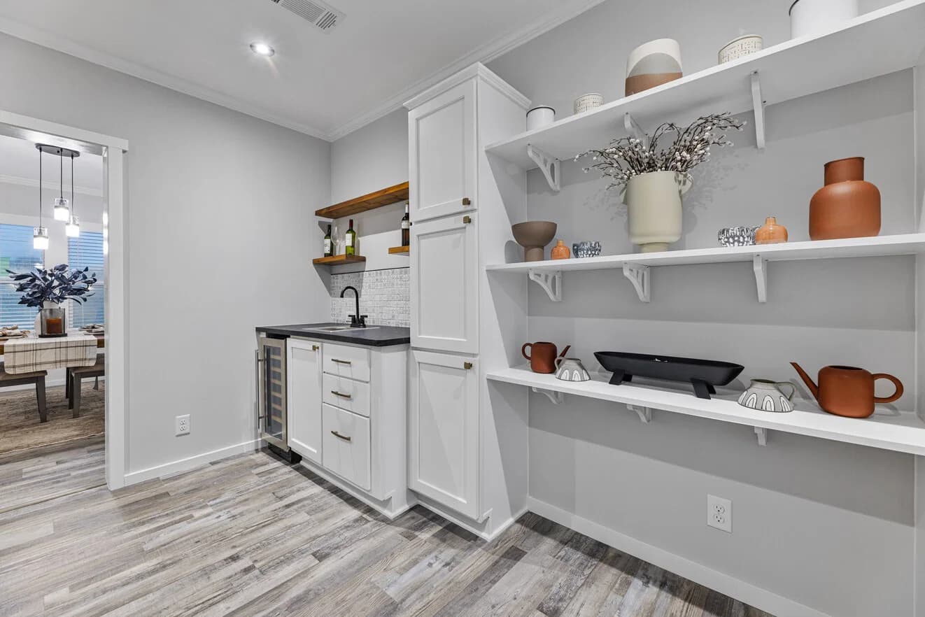 Davan 28683a interior home features