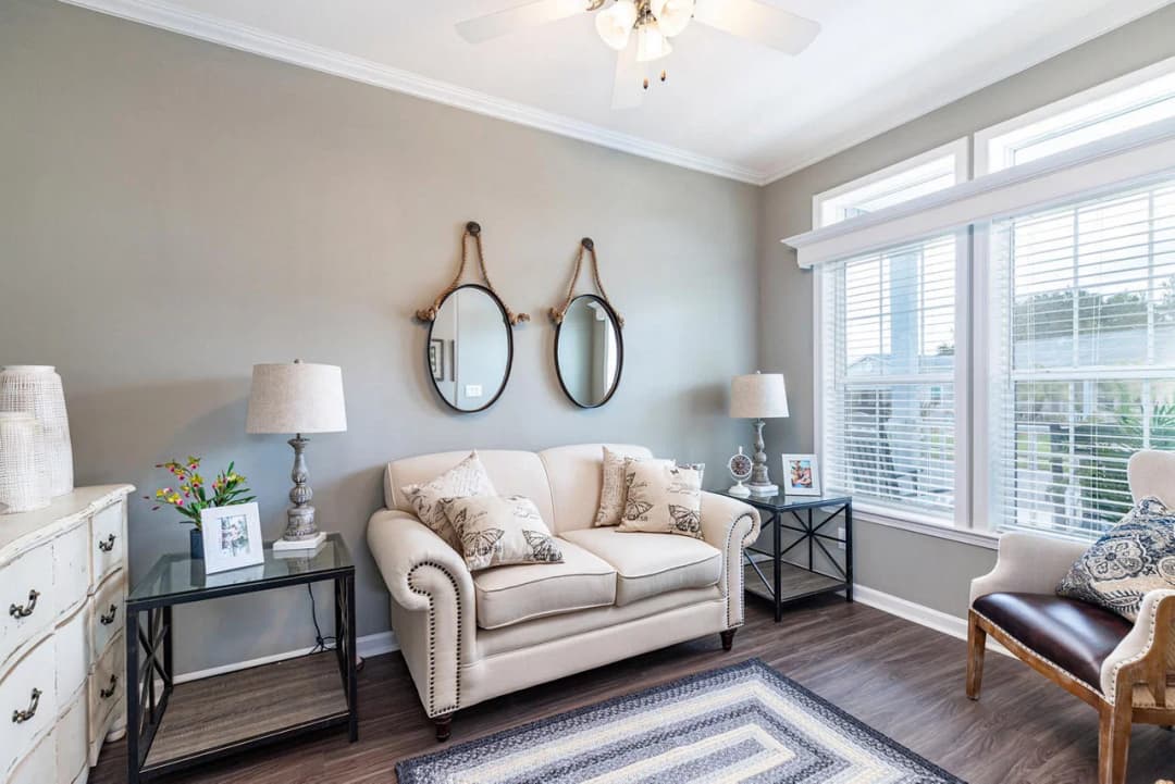 Silver springs elite 6400 interior home features