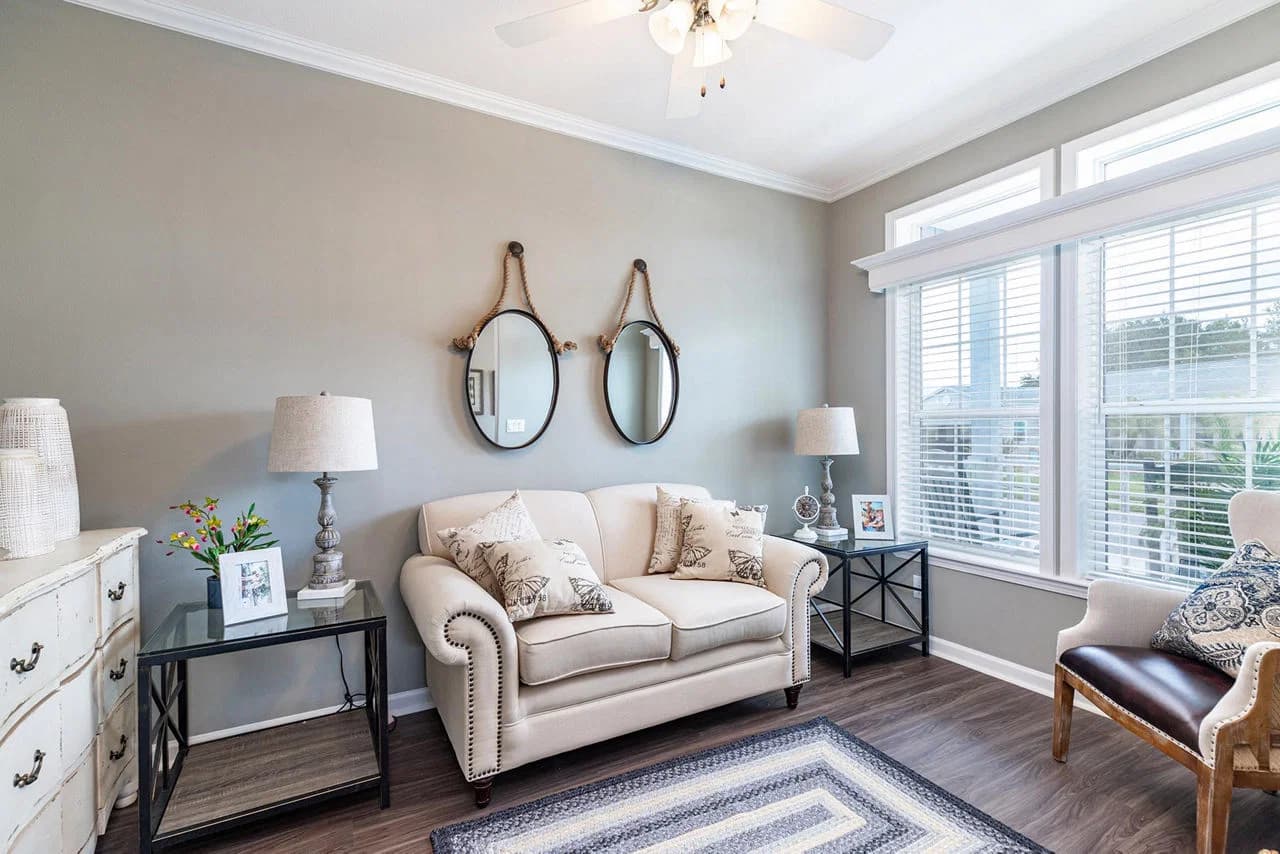 Silver springs elite 6400 interior home features