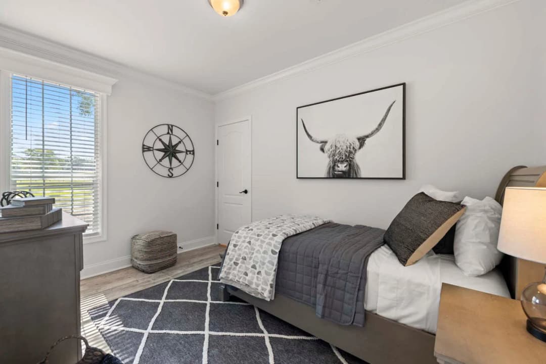 Silver springs 5046 bedroom home features