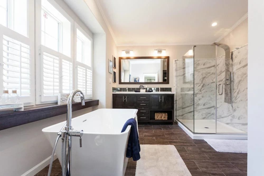 Larsen bathroom home features