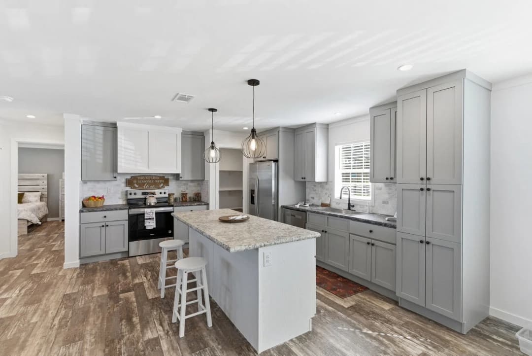 Key largo 2856h32a1c kitchen home features