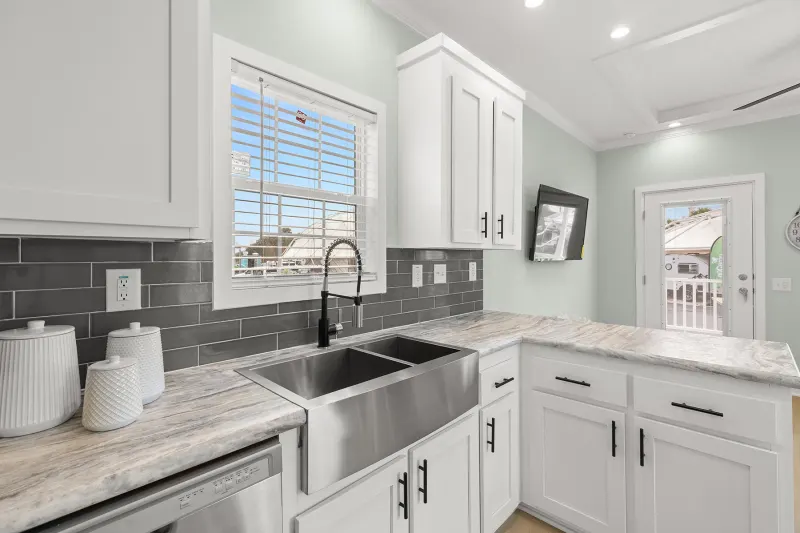 Legend 1438513 kitchen home features