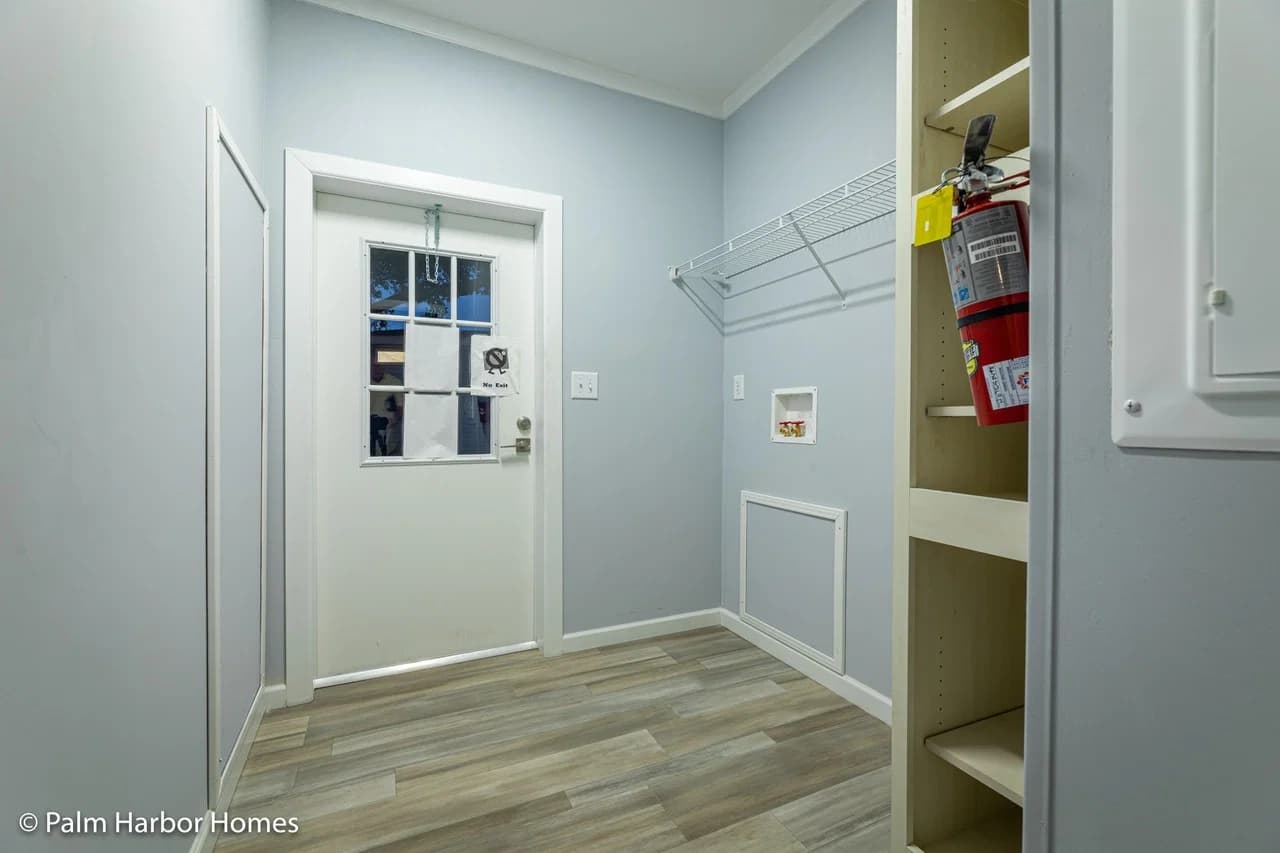 Jenkins 28522a interior home features