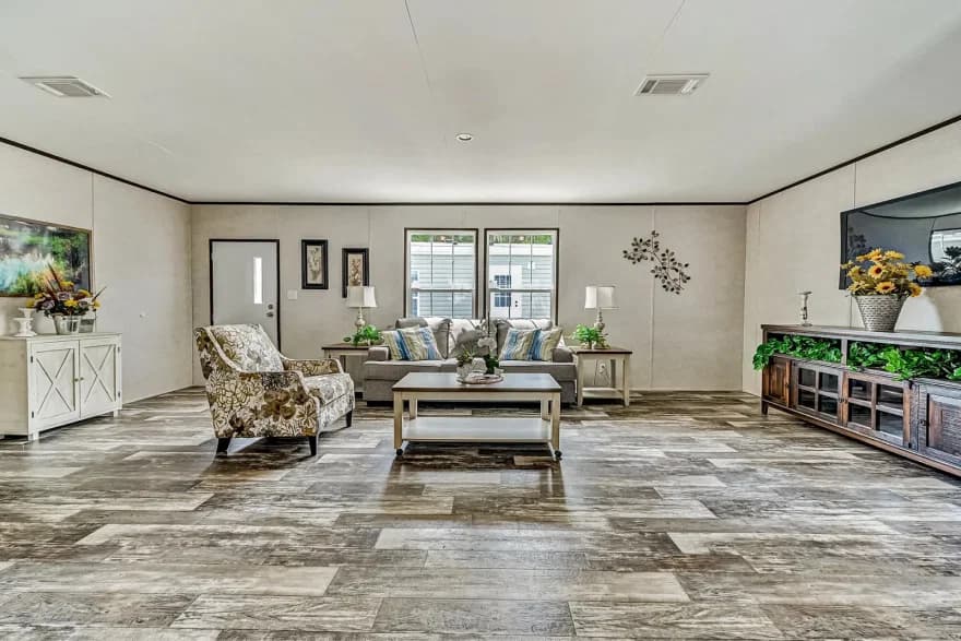 Burnett interior home features