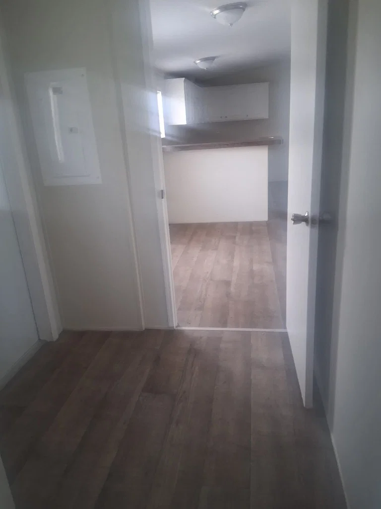 Pre-owned - 2015 nobility homes double wide (windzone 3) bedroom home features