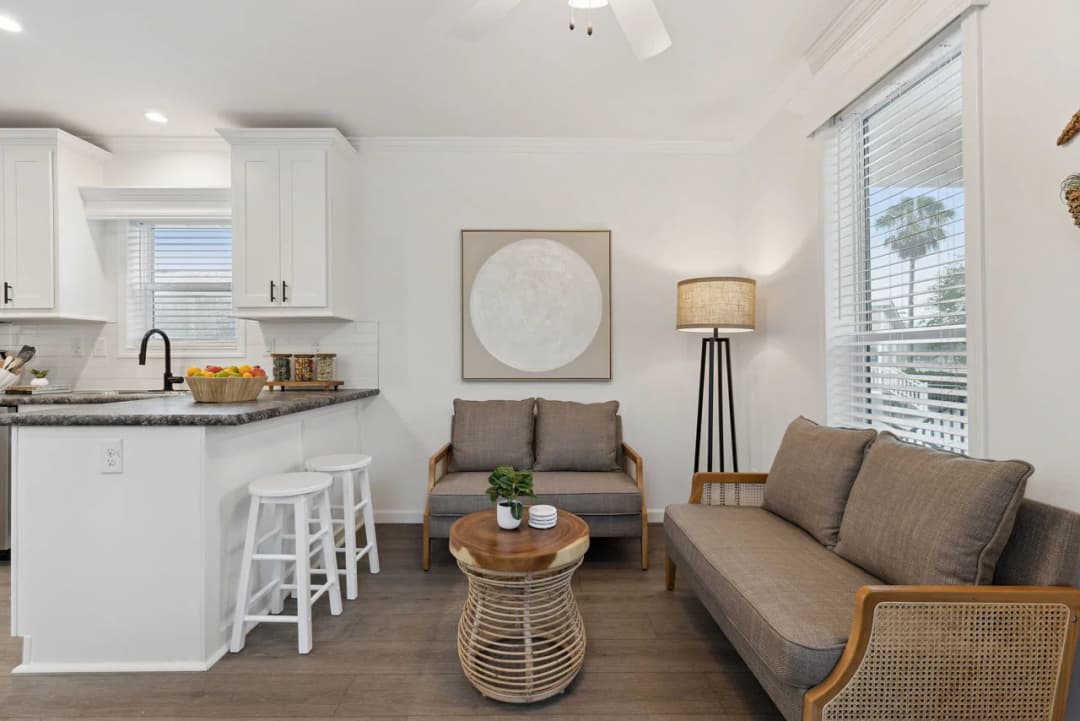 Calloway 239 interior home features