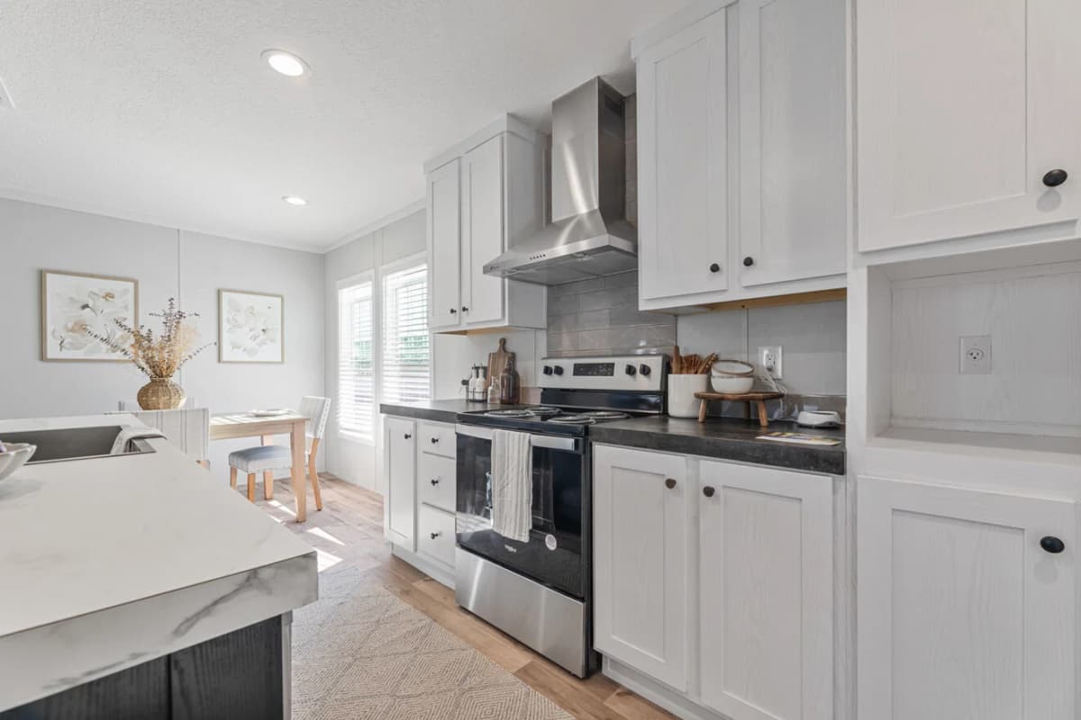 Bravo hero home features