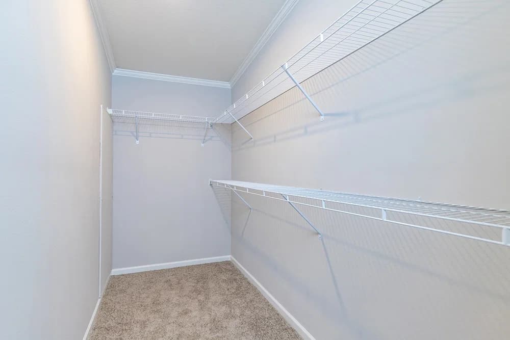 Mack interior home features