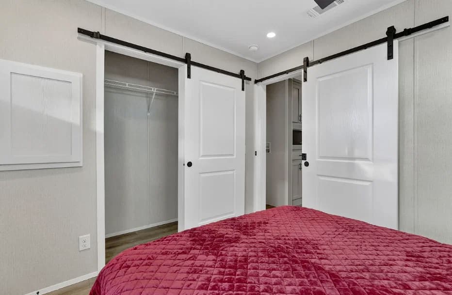Embrace daylight bedroom home features