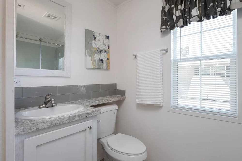 Mayside bathroom home features